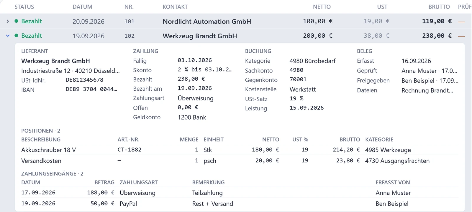 Belegliste des Rechnungseingangsbuchs mit einer aufgeklappten Zeile: Lieferant, Zahlung mit Skonto, Buchung mit Kostenstelle, Prüfung und Freigabe, Positionen und Zahlungseingänge