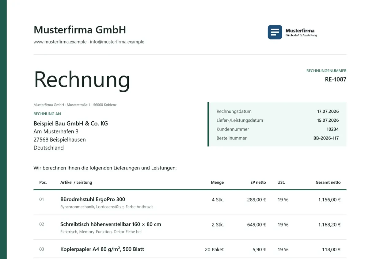 Rechnung der Musterfirma GmbH im Design OfficeOmni Linie: senkrechte Linie am linken Rand, großer Titel Rechnung, Kopfdaten im hinterlegten Kasten und Positionstabelle mit USt.-Spalte